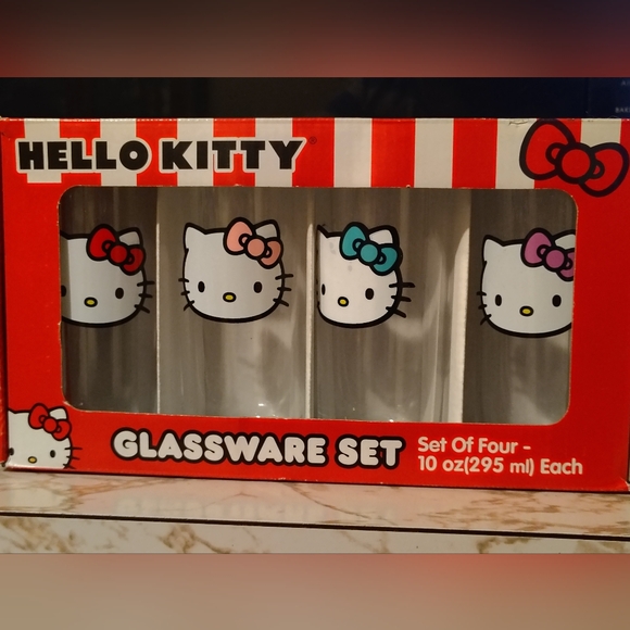 Sanrio Other - Sanrio Hello Kitty Glassware Set - Red, Pink, Blue